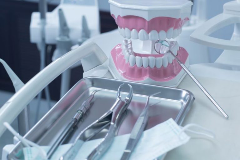 Hva er Veneers? En Guide til Tannskjønnhet